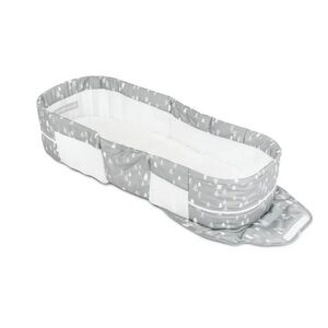 Gently Used Baby Delight Portable Bassinet